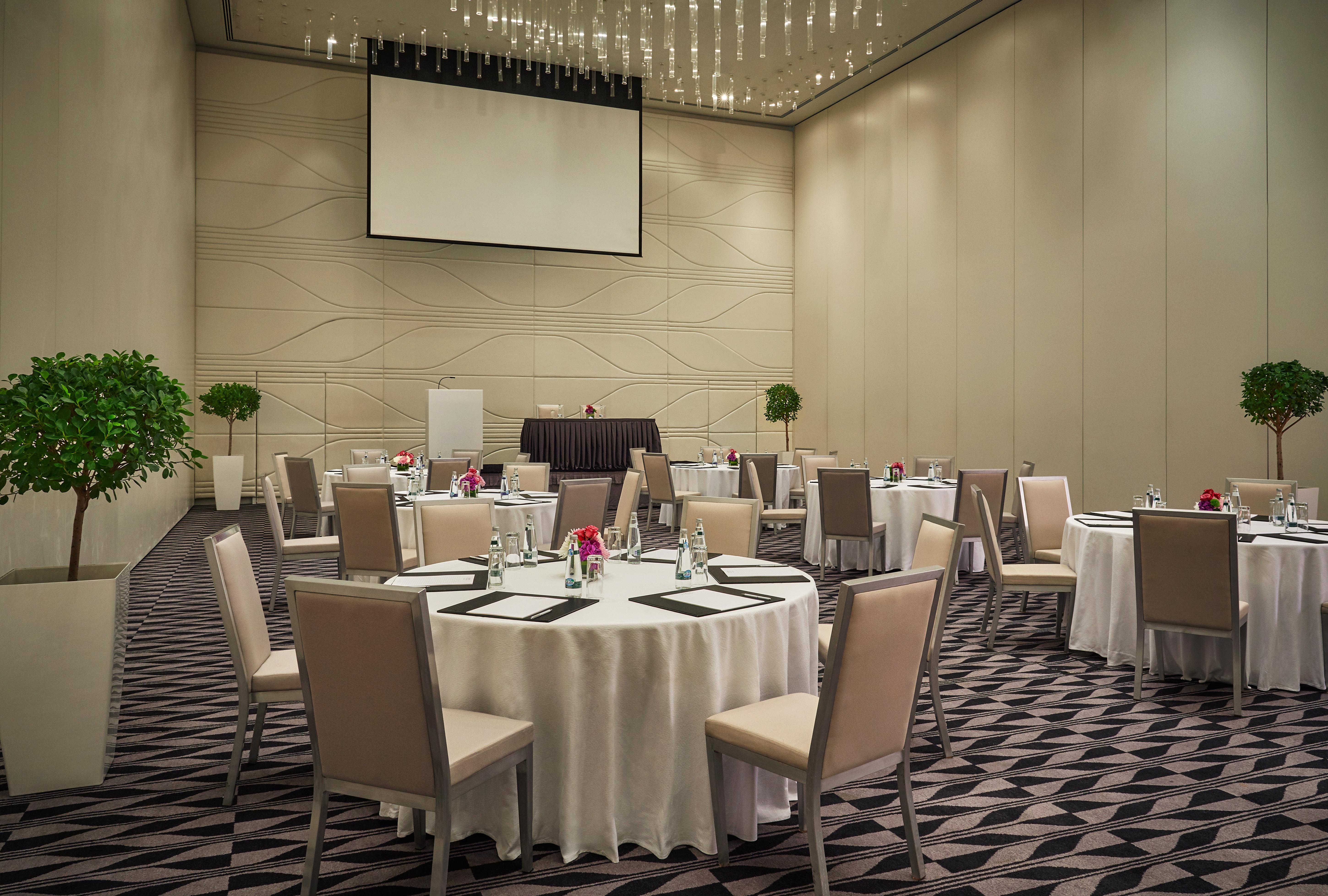 Hotel W - Yas Island