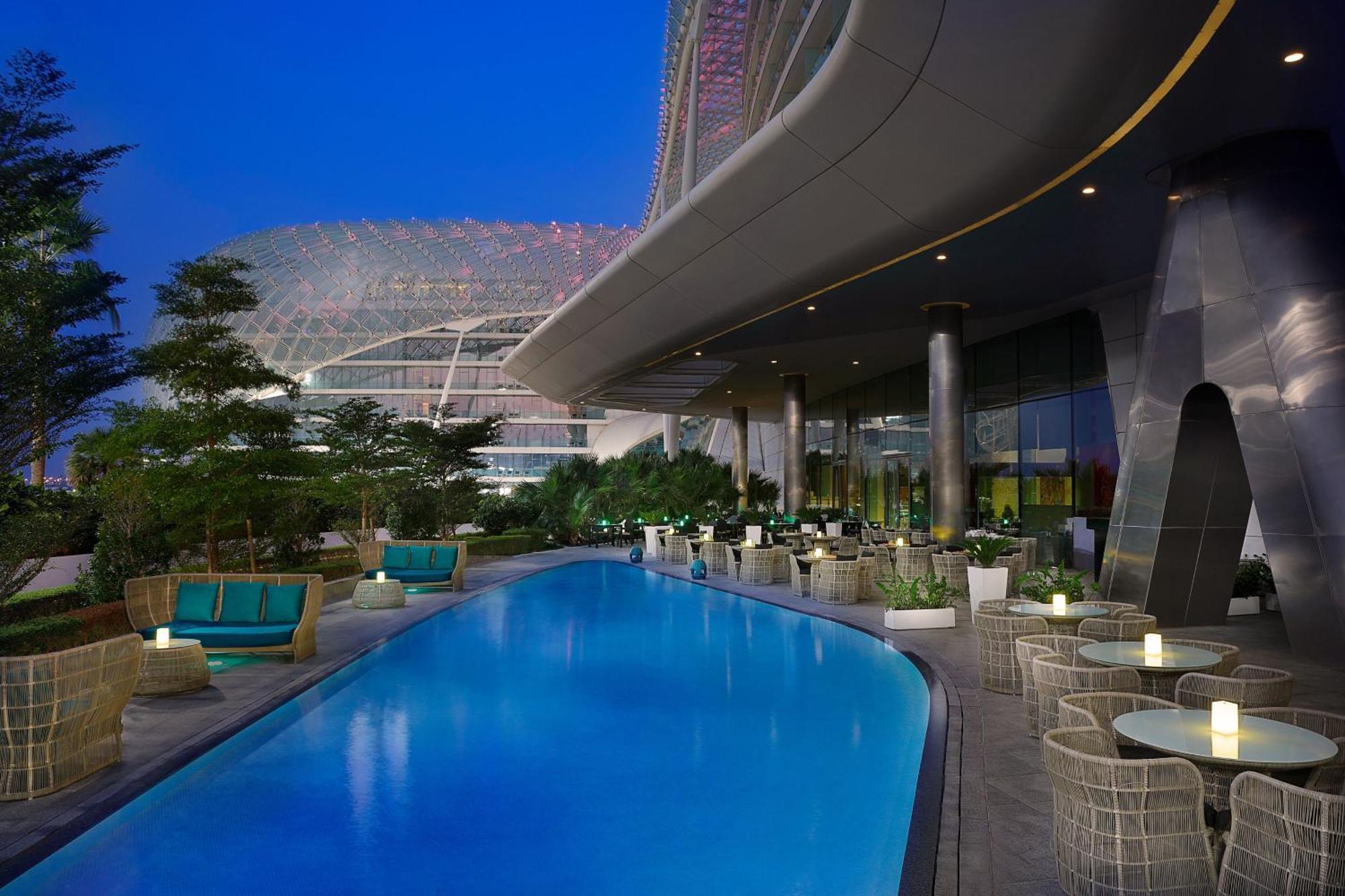 Hotel W - Yas Island 5*