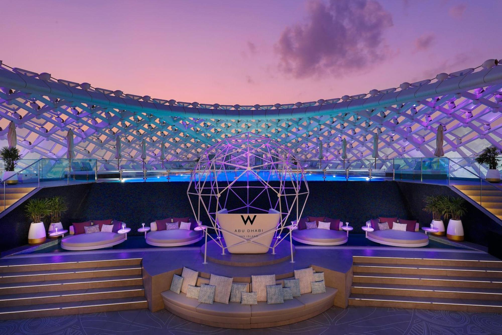 Hotel W - Yas Island 5*